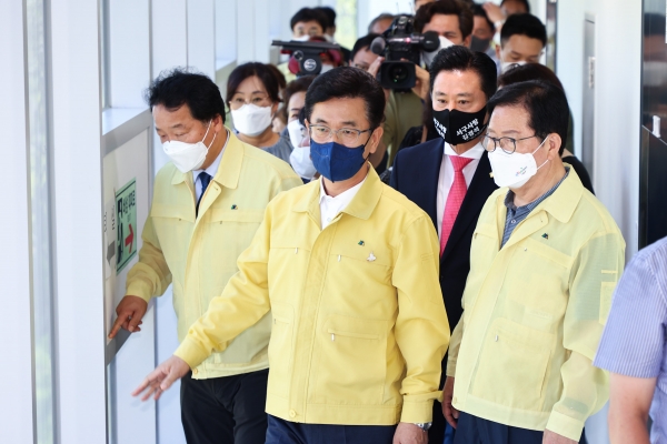허태정 시장, 대전 제2생활치료센터 현장 점검