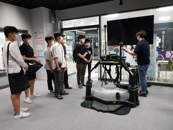 스마트소프트웨어과, 제5회 벤처창업아이템 경진대회 기술마스터 지도 모습