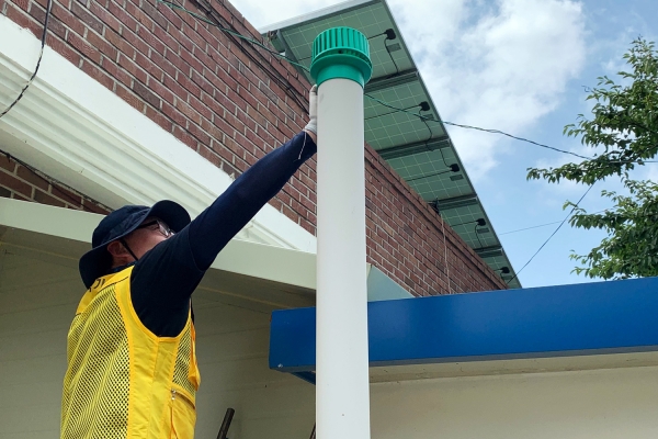 8월 초 우도 환기구 방충망 씌우기 작업