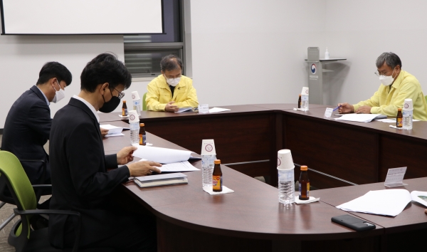 대전지방보훈청장, 추석명절 대비 괴산호국원 방문 간담회 모습