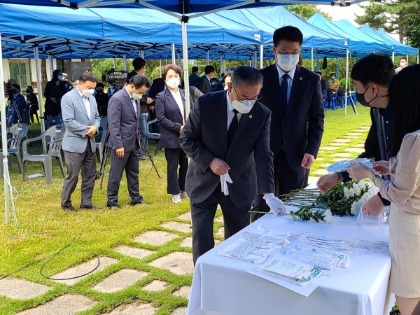 7일 필경사에서 심훈 선생 85주기 추모제 개최 모습