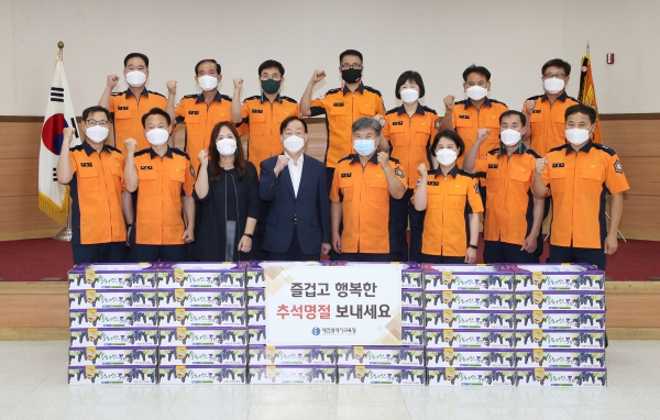 서부소방서를 찾아 위문하는 설동호 교육감