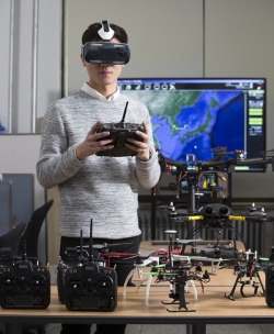 드론 배달 및 드롭샵(Drop shop) 자료 사진.