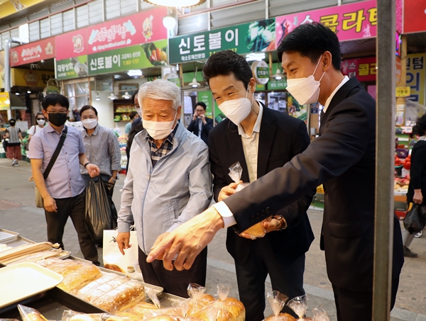 세종시의회 추석 명절맞이 전통시장 방문