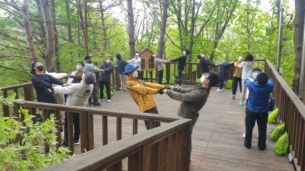 숲케어 프로그램(국립횡성숲체원 ‘숲에안기다’)