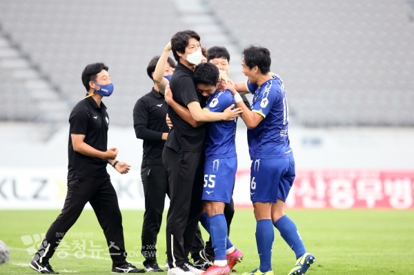 충남아산FC