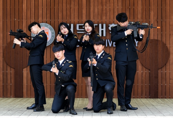 총포광학과 홍보 이미지