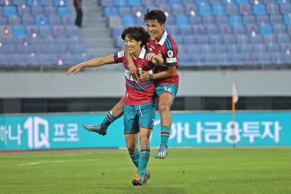 아산전 (마사 선수)