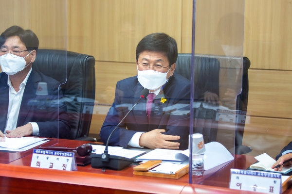 세종시와 세종시교육청은 18일 교육행정협의회를 개최했다.