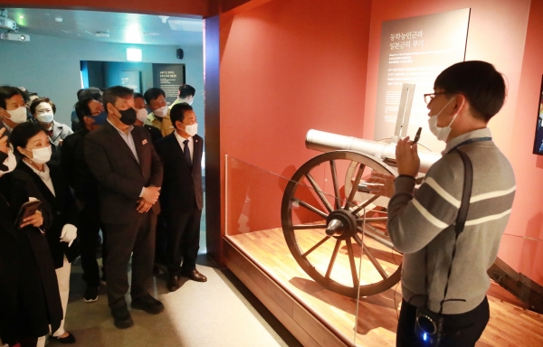 동학농민혁명기념관 개관식 내부 모습