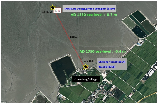 전북 고창군 곰소만 해역의 염전 위성사진