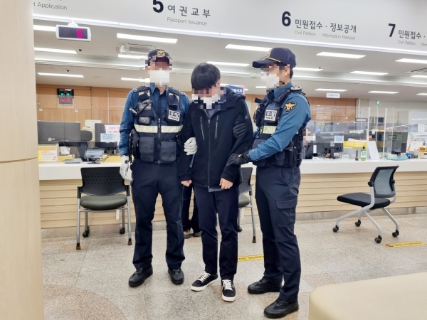 특이민원 대비 모의훈련 진행 장면