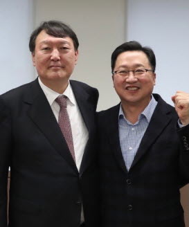 윤석열 국민의힘 대선 후보, 이장우 윤 후보 캠프 조직1본부장.