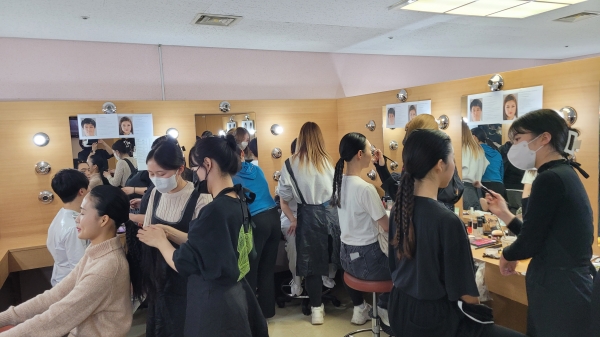 뷰티과, 대전 예술의 전당 오페라 분장 참여 행사 모습