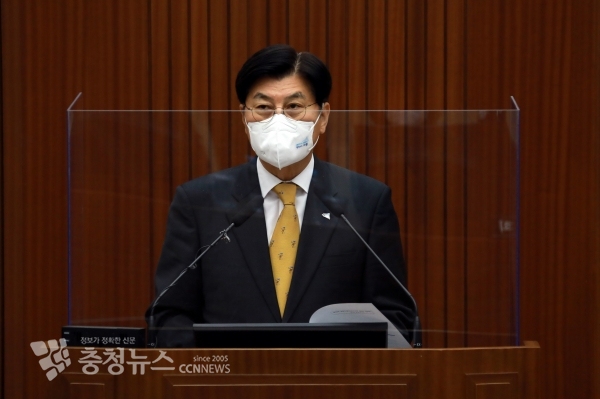 시정연설 하는 이춘희 세종시장