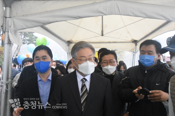 이재명 후보 논산 방문 모습