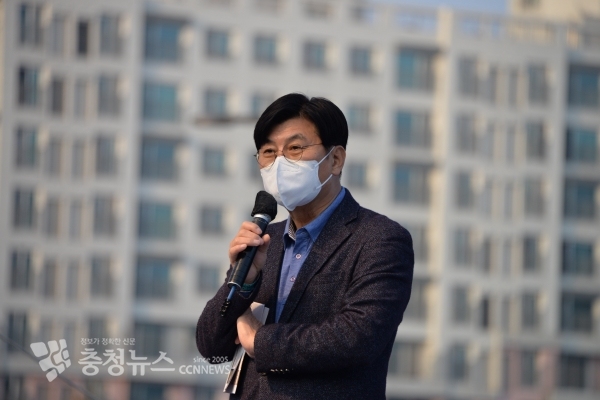 축사하는 이춘희 세종시장