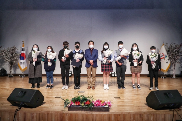 지난 20일 진행된 사업보고회 및 동아리 발표회 모습