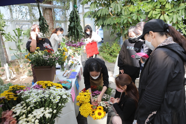 지난 10월 당장농부시장(온실마켓) 진행 모습