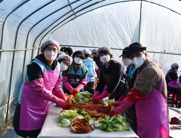 일손돕기 행사 모습