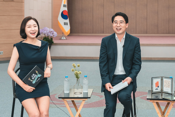 맹정호 서산시장이 7월 ‘온(溫)터뷰’를 통해 시민과 소통하는 모습