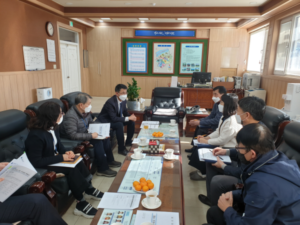 이태규 부시장 읍면동 방문 인사 및 현안 사항 청취 장면