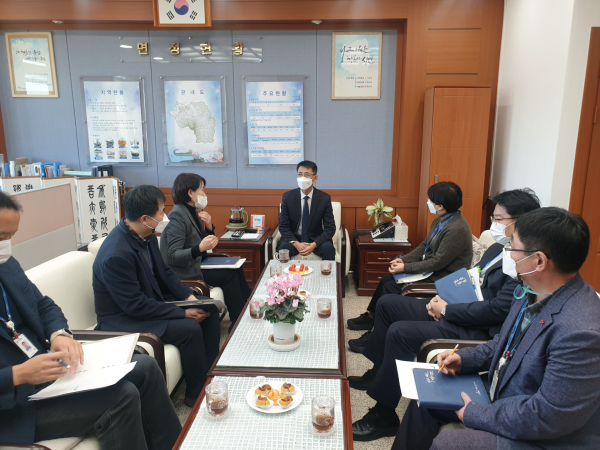 이태규 부시장 읍면동 방문 인사 및 현안 사항 청취 장면