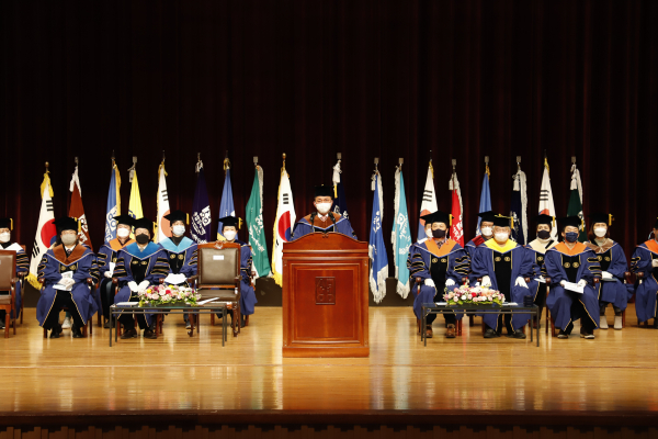 2022학년도 신입생 온라인 입학식 모습