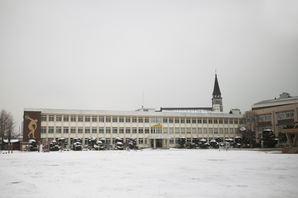 군산공립보통학교 터-현 군산중앙초등학교 전경_2010년