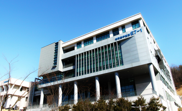 충남대학본부 별관