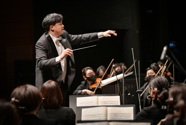 충남교향악단, ‘정나라 상임지휘자 취임 연주회’ 감동 선사