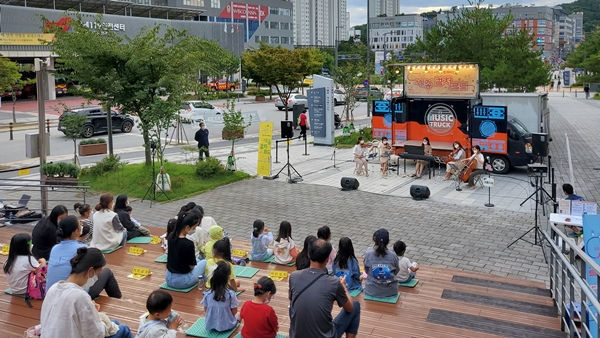 지난해 시민과 함께하는 세종 컬처로드 모습.