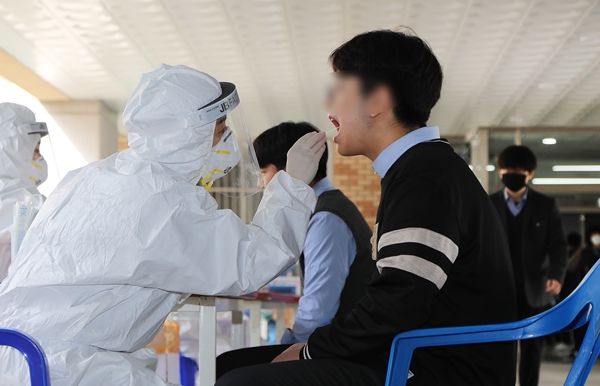 이동형 PCR 검사팀