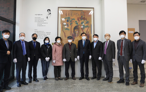 이환영 화백 작품 기증식 모습