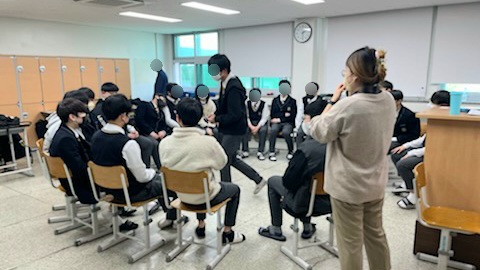 6일, 서대전고등학교에서 “첫단추 집단활동” 실시 모습