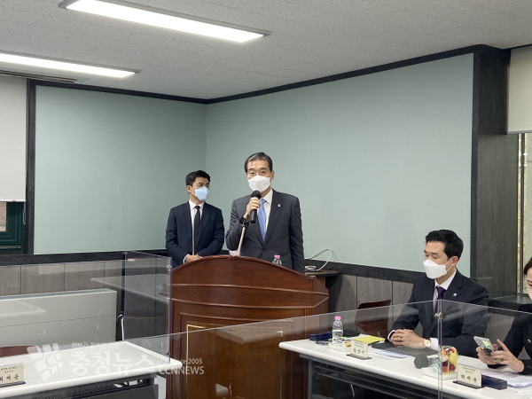 이종엽 대한변호사협회 회장이 인사말을 하고 있다.