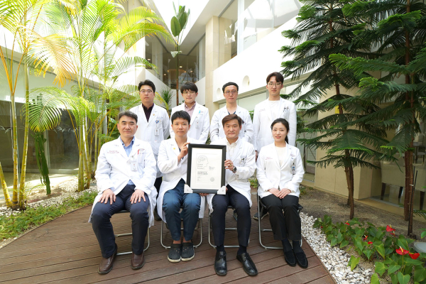 유성선병원, 재관류치료 뇌졸중센터 인증 획득 기념사진