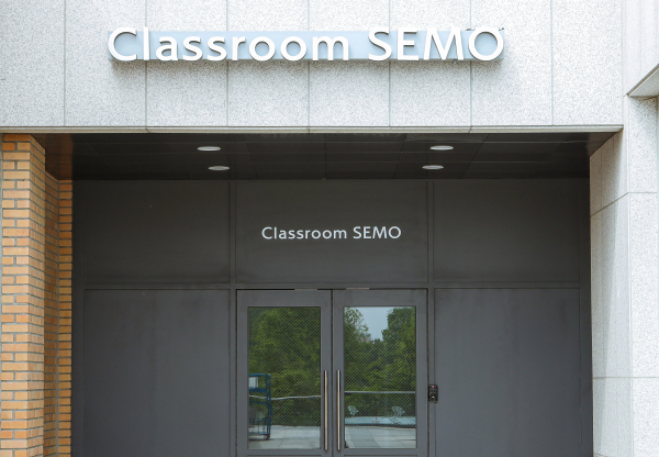 최첨단 하이브리드 강의실 ‘Classroom SEMO’ 개관