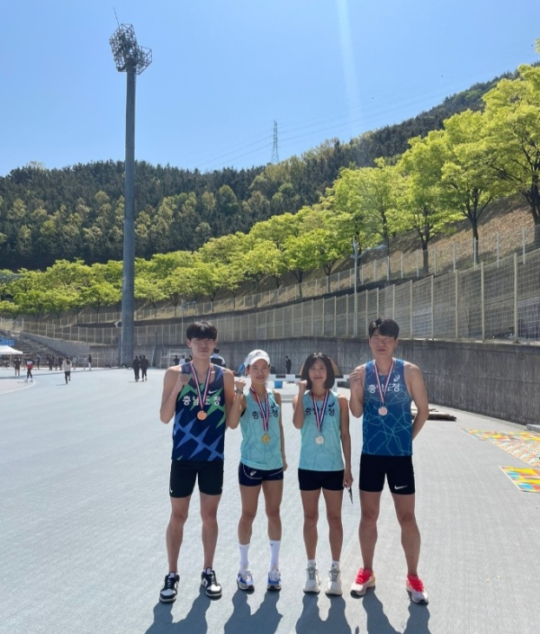 왼쪽부터 정현구, 이정은 선수/충남도 제공