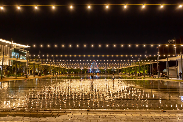 물빛광장과 야간조명