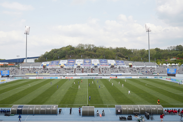 충남아산FC와 수원FC의 친선경기