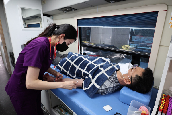 사랑의 헌혈 캠페인 동참