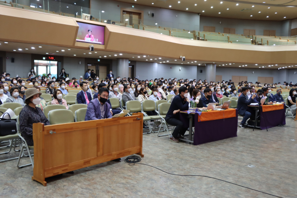 토론회에 참석한 내빈들