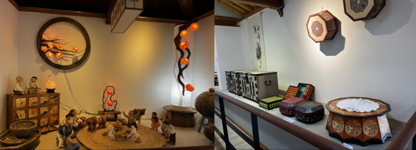 외암마을 저잣거리 상설전시관에 전시된 한지공예 작품