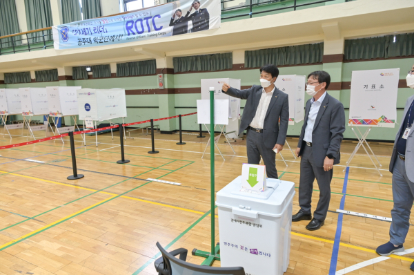 공주시 이순종 부시장, 지방선거 사전투표소 현장 점검