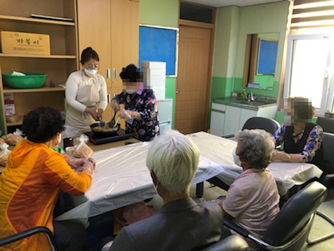 ‘찾아가는 쉼터교실’ 진행 장면