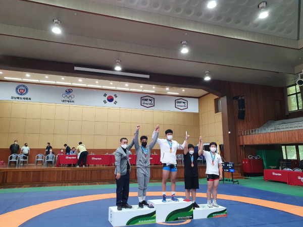 대전교육청 선수단 전국소년체전 참가 메달 수상 모습