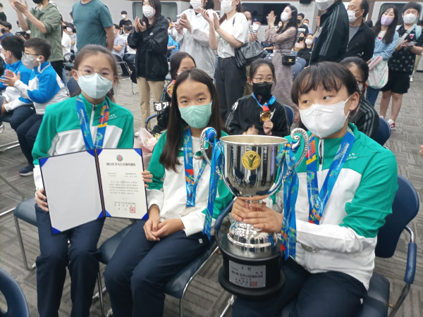 (좌측부터) 바둑 유성연(도담초 5) 김소정(가득초 6) 김나연(도담초 6)