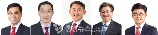 6.1 지방선거 대전 5개 구청장 당선인. (왼쪽부터) 박희조 동구청장, 김광신 중구청장, 서철모 서구청장, 정용래 유성구청장, 최충규 대덕구청장 당선인.