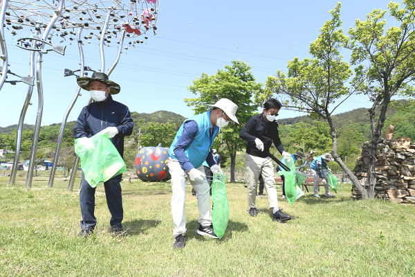 5월 대청호오백리길 합동 플로깅 행사 사진